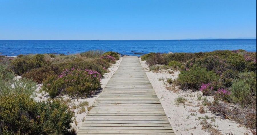 3 Bedroom Property for Sale in Sandy Point Western Cape